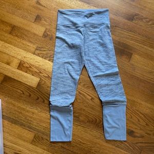 Lululemon Leggings. Cropped. Size 4.